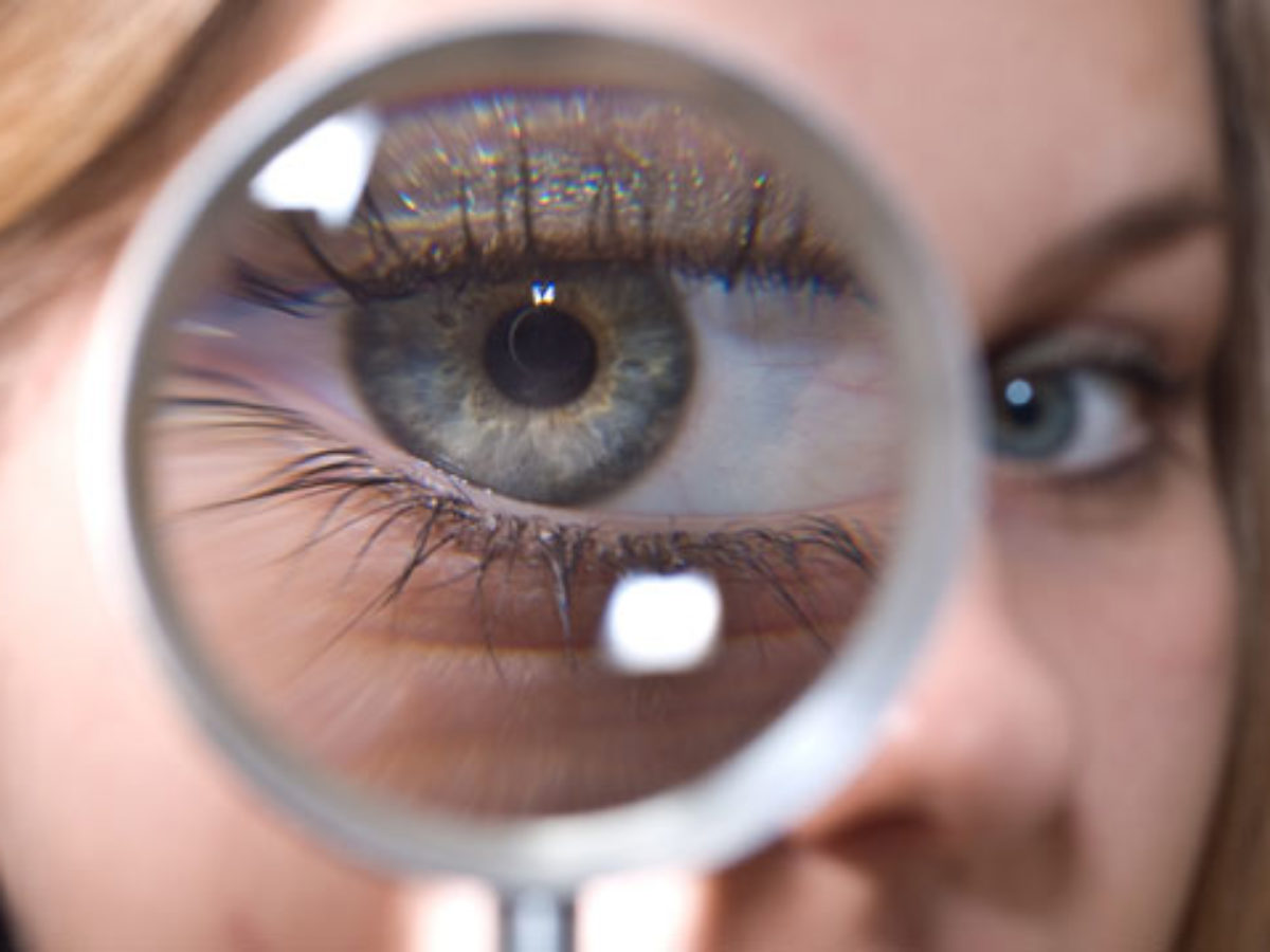 Az egyik szem beszűkíti a látást A gyógyszer ronthatja a látást