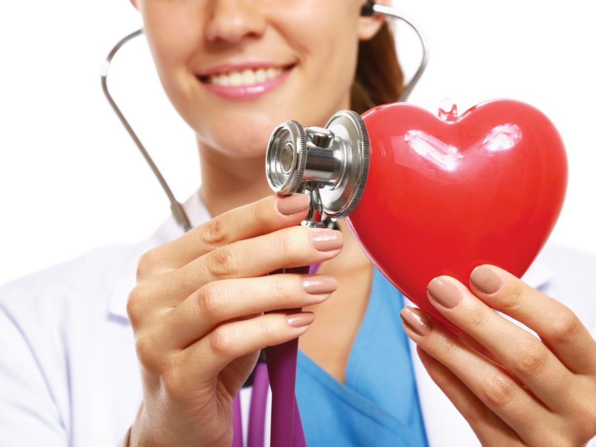 szívdobogás nő egészsége