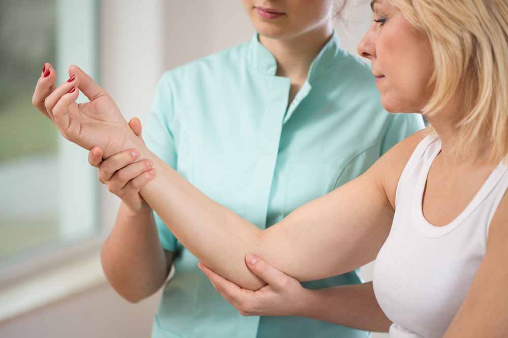 Fájdalom a karban a csontokban és ízületekben, 6 eset, amikor az izomfájdalom rossz előjel lehet