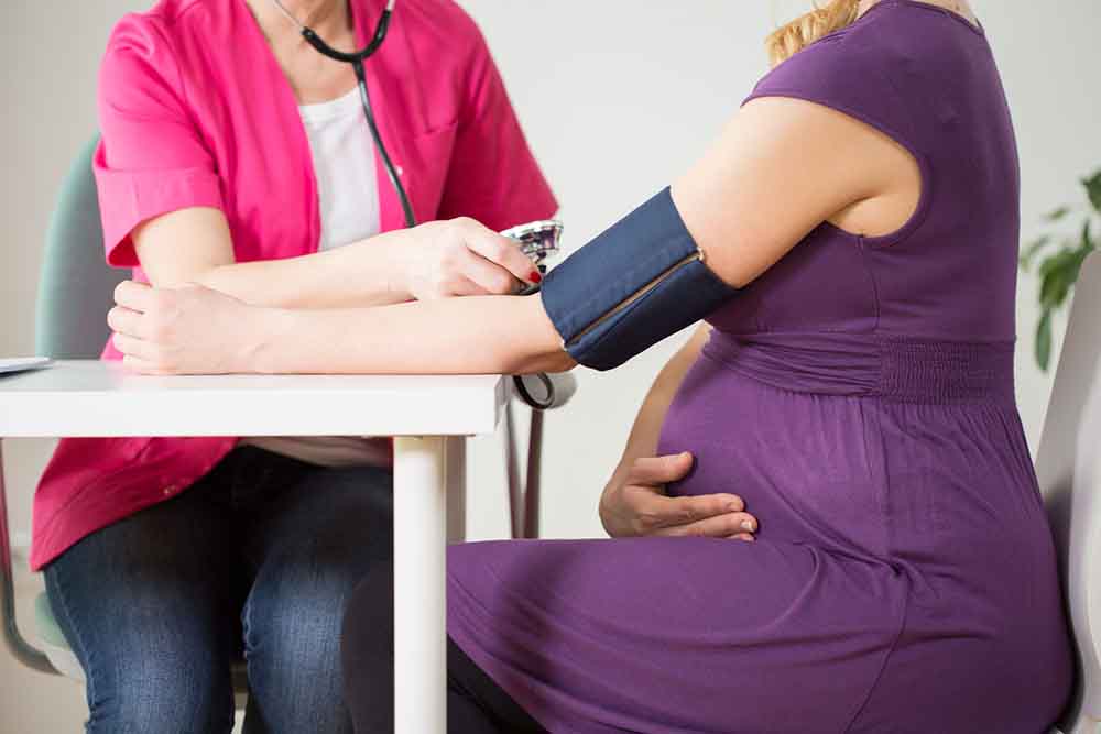 A terhességi magas vérnyomás jelei - HáziPatika